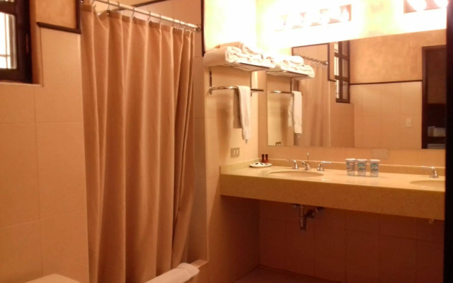 Kal Nawi Hotel
