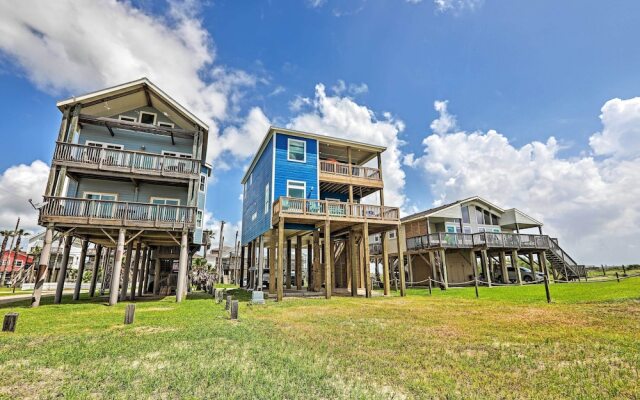 Villa Azul Galveston Home: Modern & Beachfront!