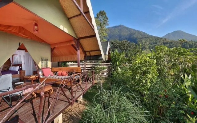 Sang Giri - Mountain Glamping Camp
