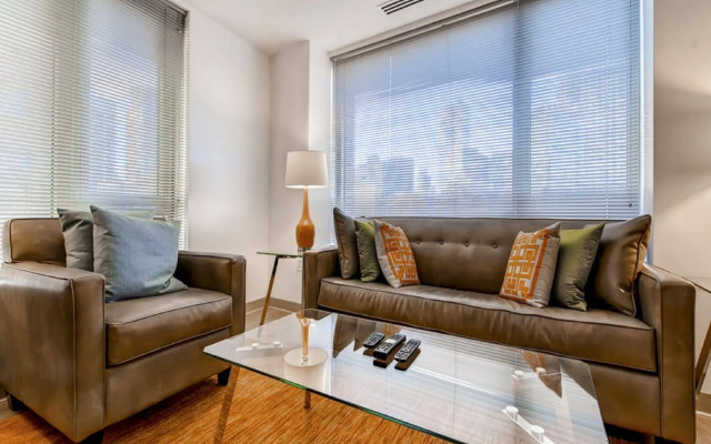 Global Luxury Suites at the Commonwealth