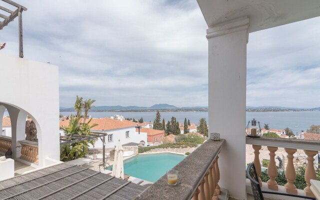 Villa Sonali with Breathtaking Views