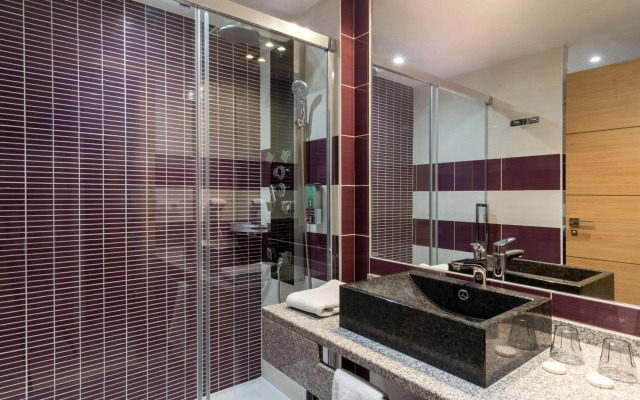 Best Western Hotel & SPA Pau Lescar Aeroport