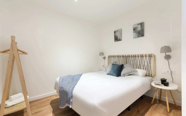 Urban Chill Apartments By Olala Homes