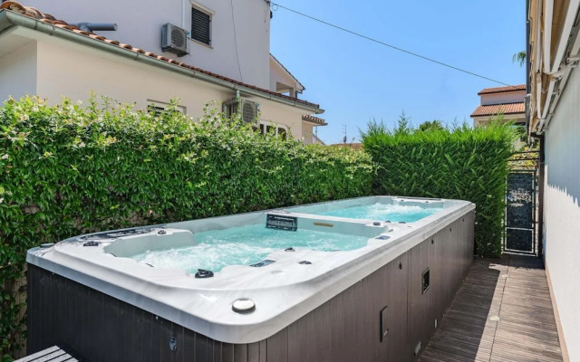 Villa Gigi With View