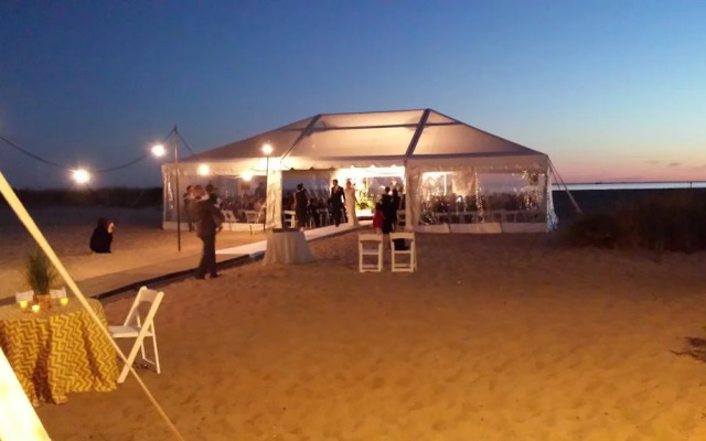 Kalmar Village & Tradewinds