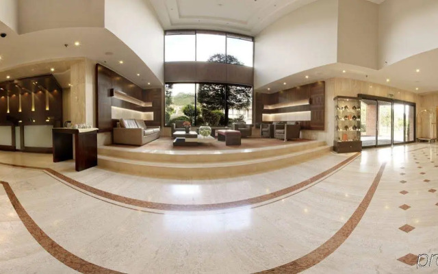 NH Collection Bogotá Hacienda Royal