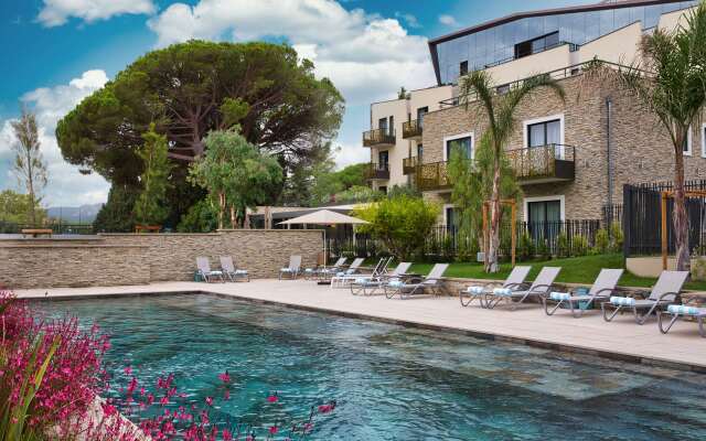 Ilot du Golf, BW Premier Collection