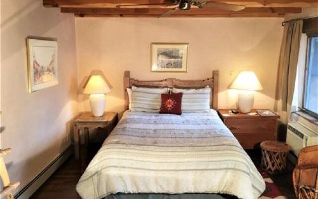 Casa Benavides Inn