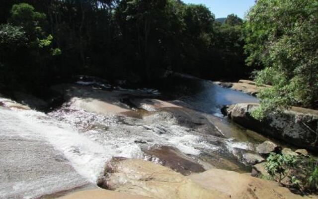 Chalés e Suites Manacá