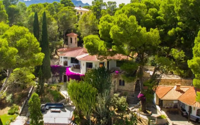 Th06 Villa in Miami Platja 6 Bedrooms