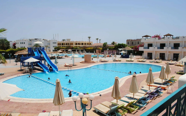 Sharm Cliff Resort