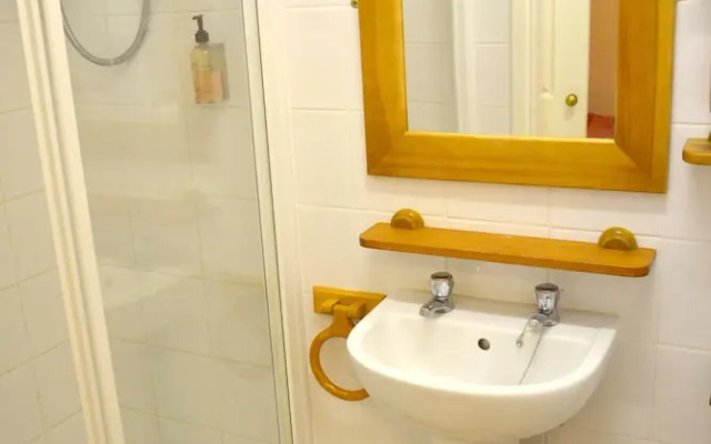 The Exchange Coach House Inn