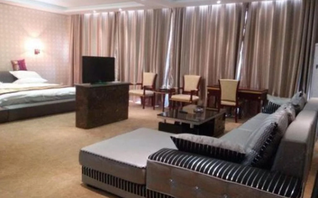 Xishuangbanna Zhongrui Business Hotel