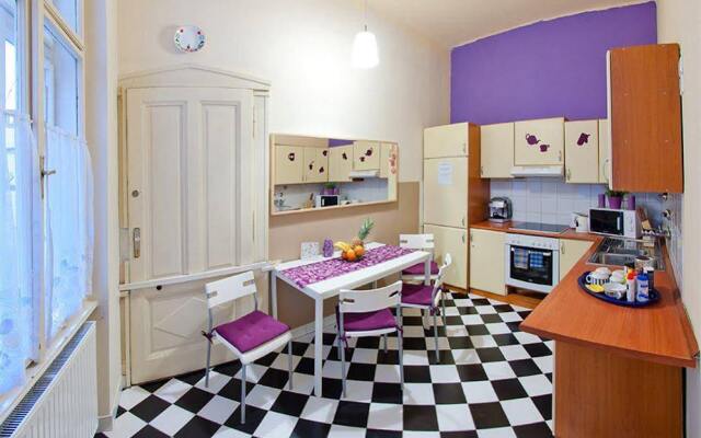 Animation City Hostel