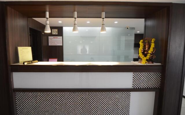 Hotel Kirti