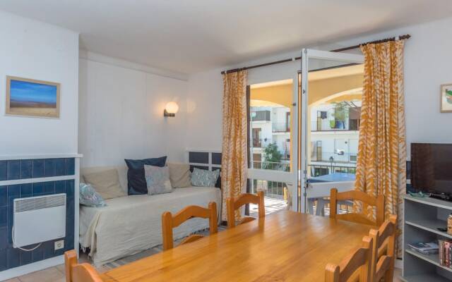 Y-4 Calella DE Palafrugell 3 PAX