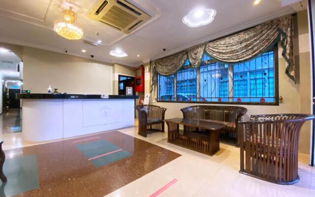 Mr Hotel Nusa Bestari