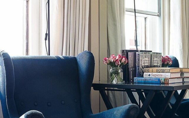 Stunning 1BR Apartment in Incredibly Central Spot