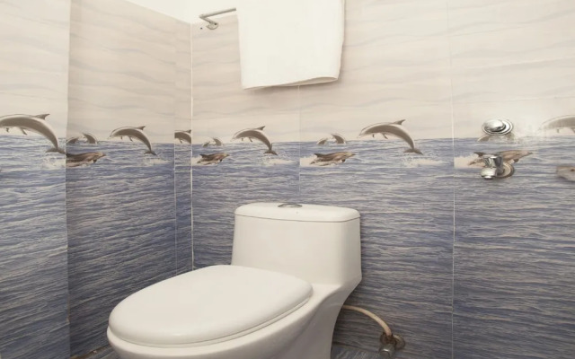 SPOT ON 465 Hotel Brunei Holiday Inn