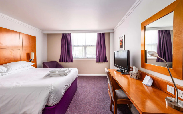 The Milestone Peterborough Hotel, Sure Collection