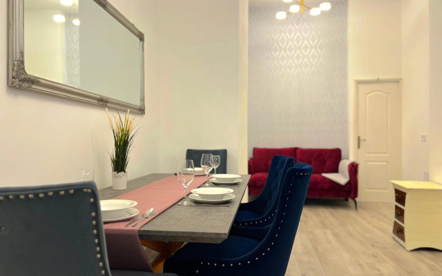 R8 Guest house by Small Home Budapest