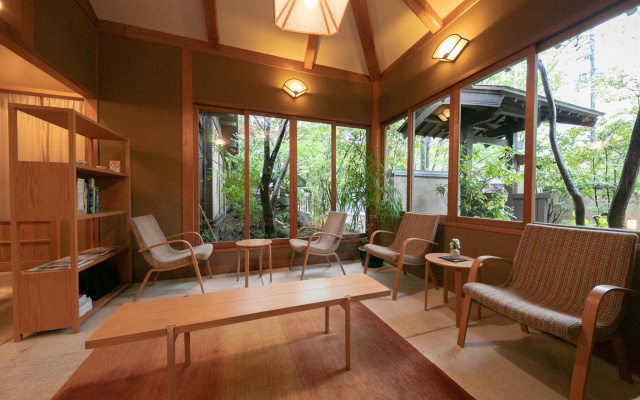 Yufuin Onsen Hinoharu Ryokan
