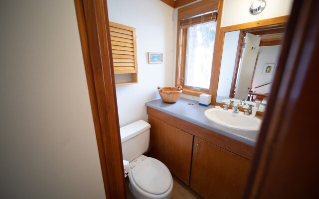 Tennis Townhomes 1309