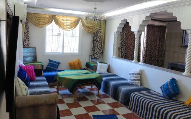 Global Surf House - Hostel/Backpacker