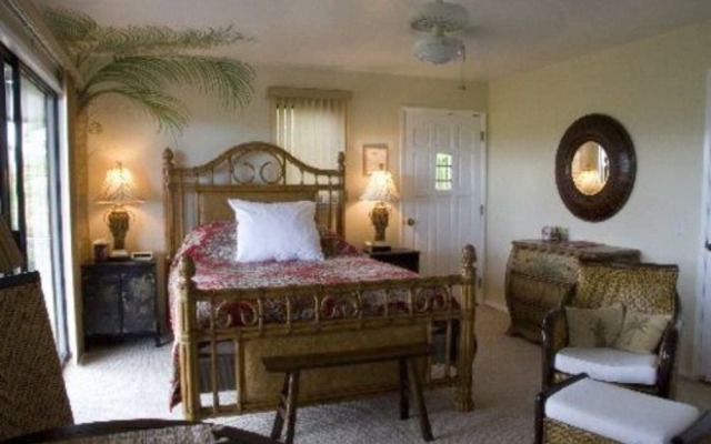 Marjorie's Kauai Inn, a bed and breakfast