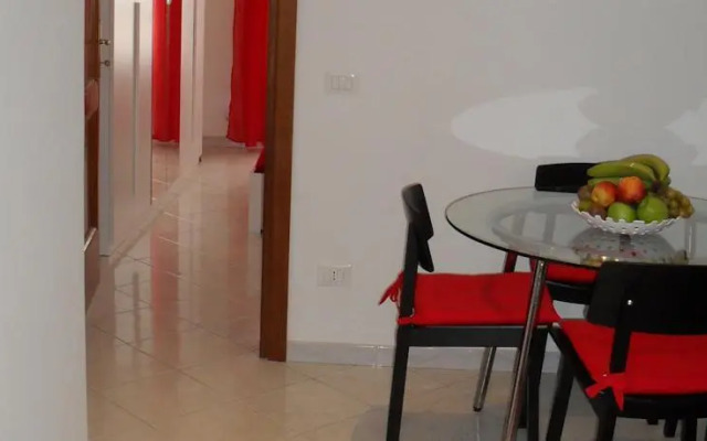 Lamperini Little House