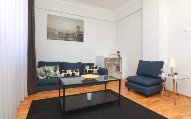 Stylish and Convenient Apartment in Sisli