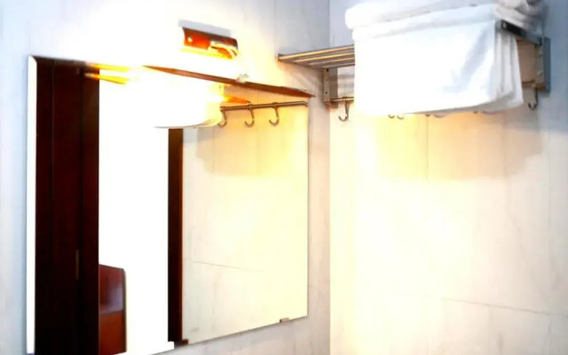 Platinum Beach Hotel & Apartment