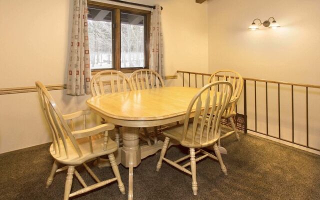 Mammoth Pines #02 - Year-round Activities!