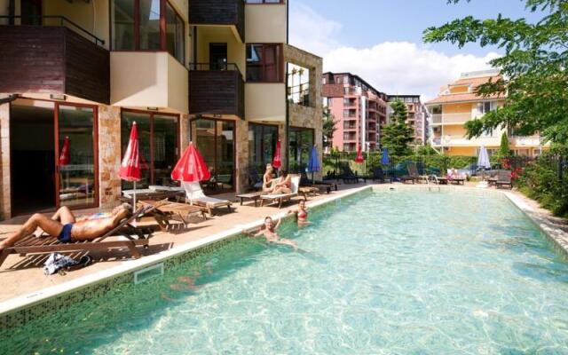 Hotel Lira