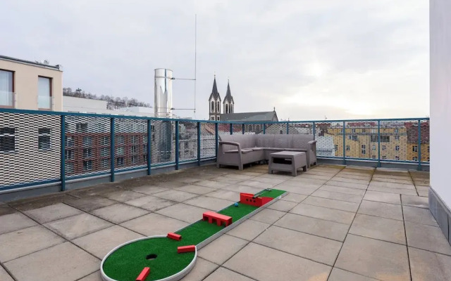 Modern Penthouse with 3-bedrooms