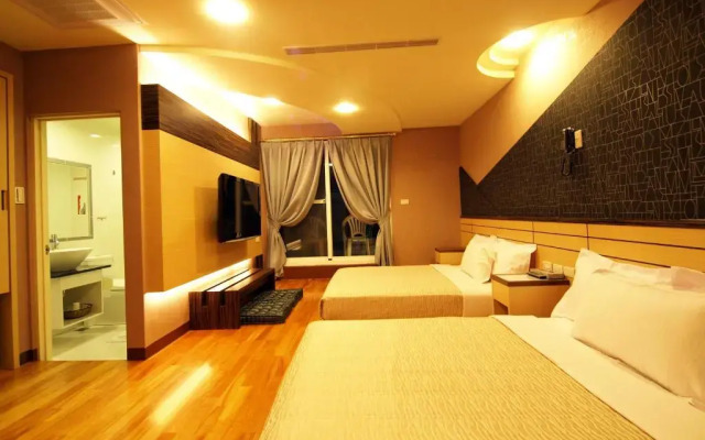 Ibiza Kenting Hotel II