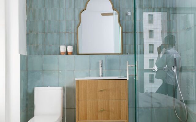 Vibrant Achziv Apartment