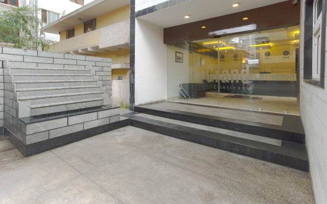 Grand Premier Suites