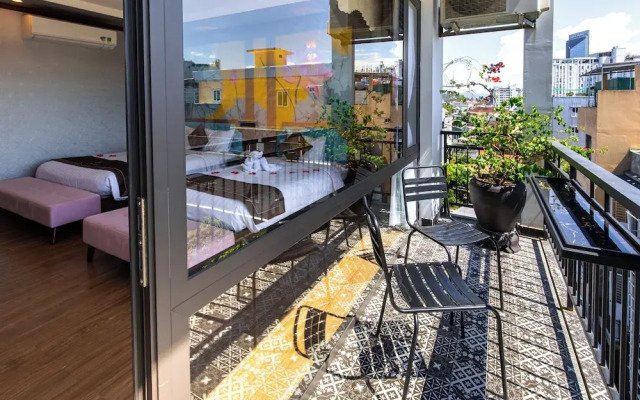 Jade Scene Hotel