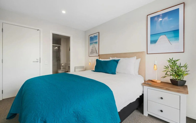 Barbadoes Beauty - Christchurch Holiday Apartment