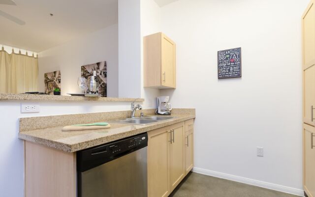 Hollywood 5BD Walk of Fame Studio