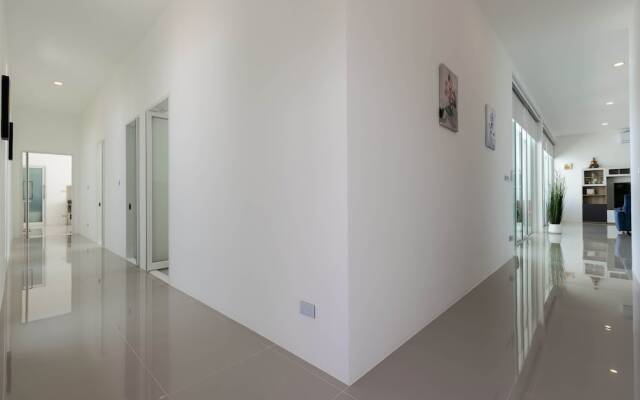 Modern 4 Bedroom Pool Villa PMK-A2