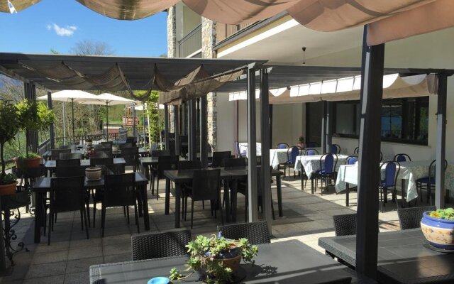 Hotel Fontaine Bleue