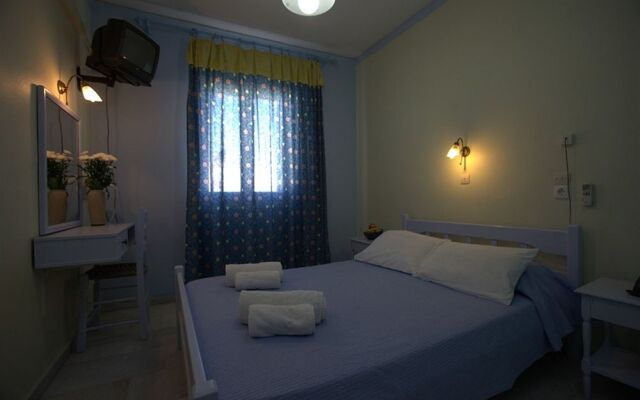 Aphrodite Hotel & Apartments