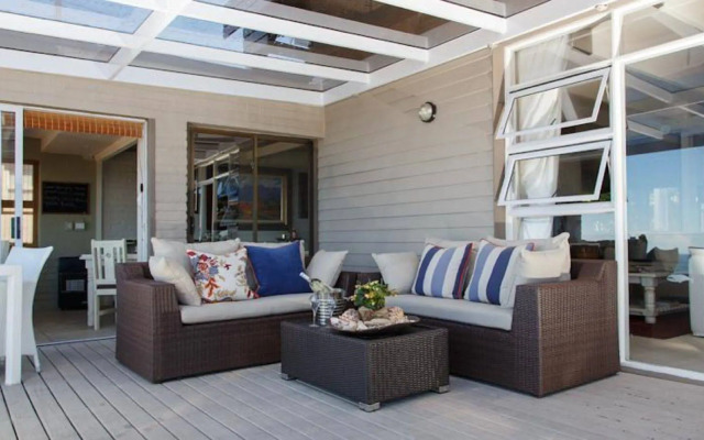 Whales Way Ocean Retreat