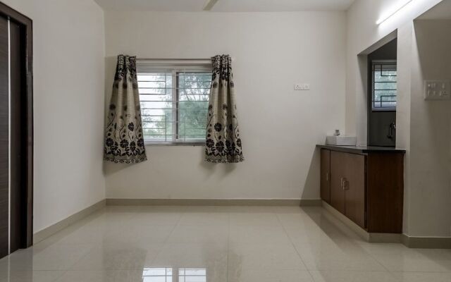 OYO 16469 Pramukh Hotels