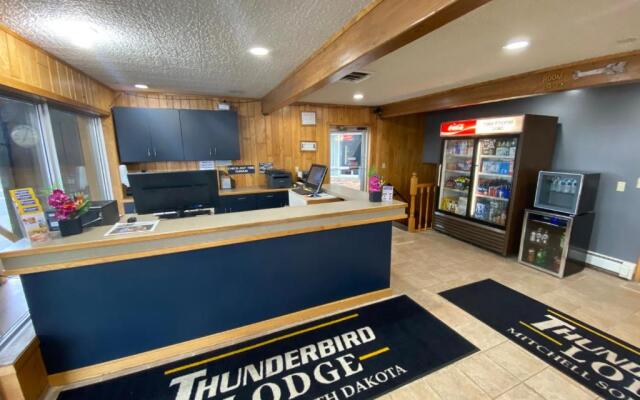 Thunderbird Lodge