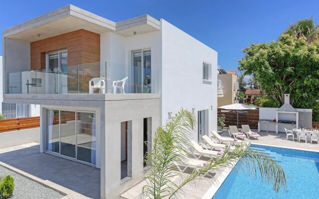 Villa Coral Bay