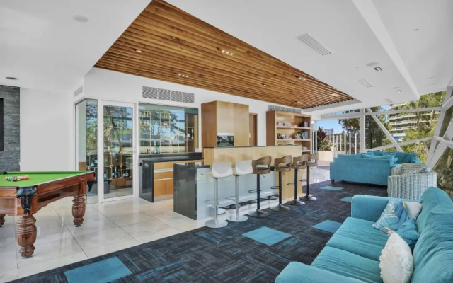 Reflection Tower Two