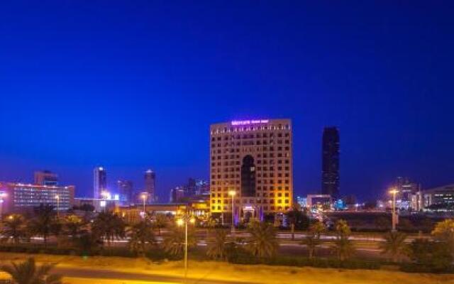 Mercure Grand Hotel Seef / All Suites